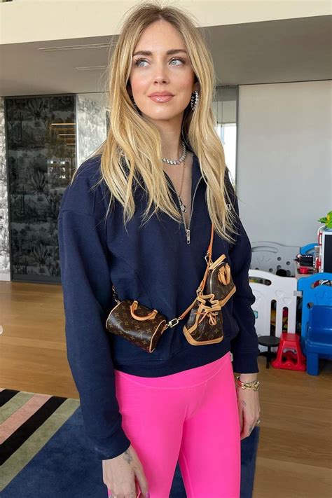 bauletto louis vuitton chiara ferragni|Borsa moda 2022: quella Louis Vuitton di Chiara Ferragni è top.